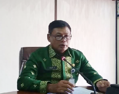 Wali Kota Pekanbaru Sebut Kadis LHK Dicopot Gara-Gara Sampah Berserakan 