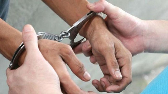 Gara-gara Kalimat Di Whatshapp, Seorang Jurnalis Ditangkap Polisi 
