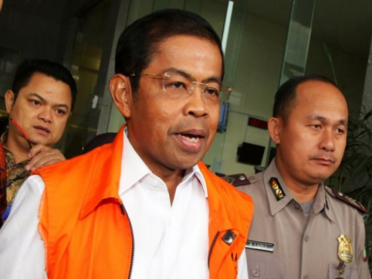 Terbukti Terima Suap Proyek PLTU Riau-1, Idrus Marham Divonis 3 Tahun Penjara