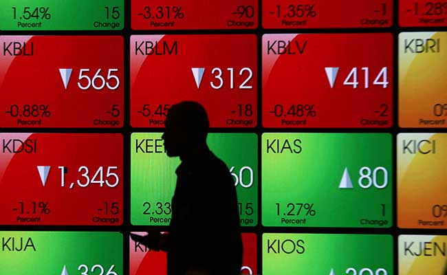 IHSG Anjlok di Atas 5 Persen, Perdagangan Bursa Saham RI Disetop