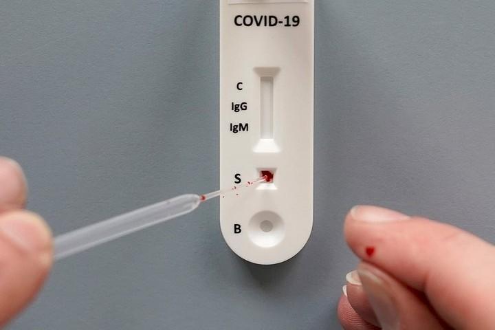 Pemerintah Target Produksi 2 Juta Alat Rapid Test Per Bulan