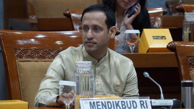 Nadiem Makarim Bantah Rencana Peleburan Mata Pelajaran Agama