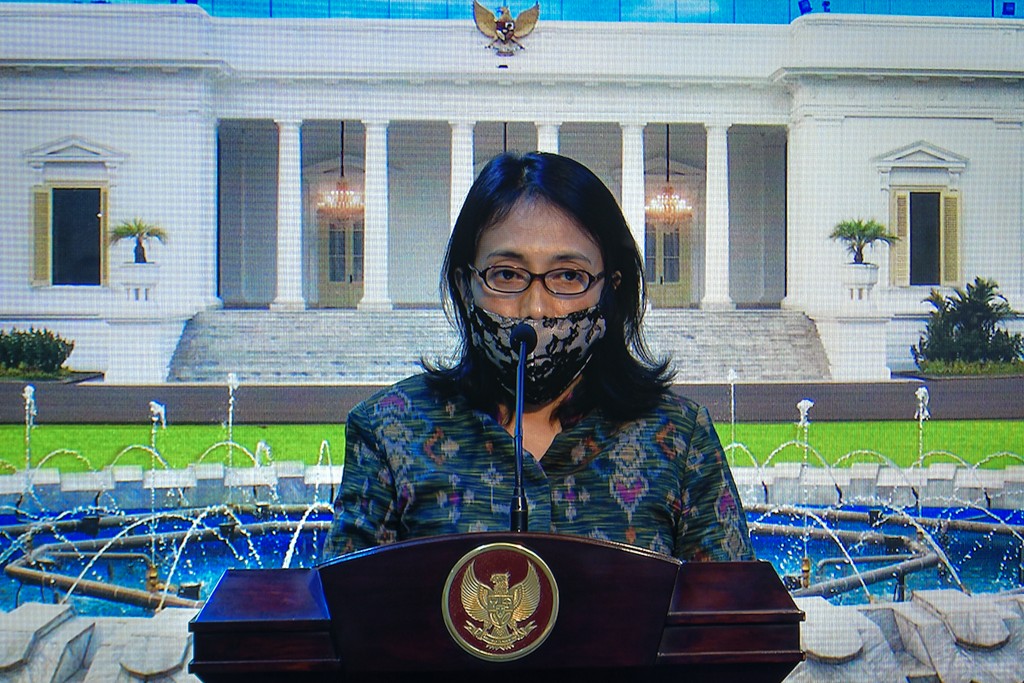 Pemerintah Minta Warga Tetap Pakai Masker di Dalam Rumah