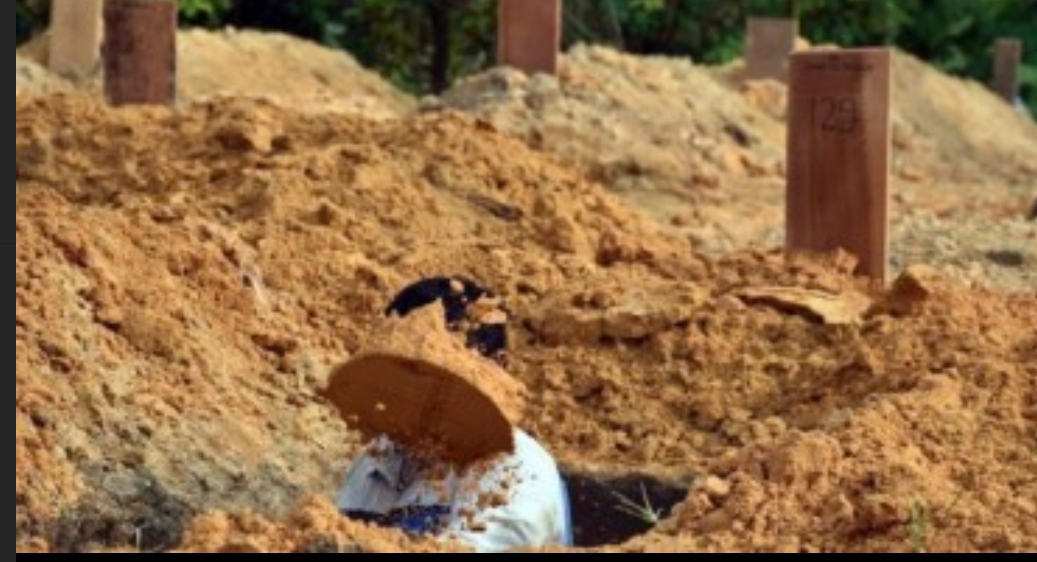 Siaga 24 Jam Setiap Hari, Gaji Penggali Makam Covid-19 di Pekanbaru Nunggak 4 Bulan