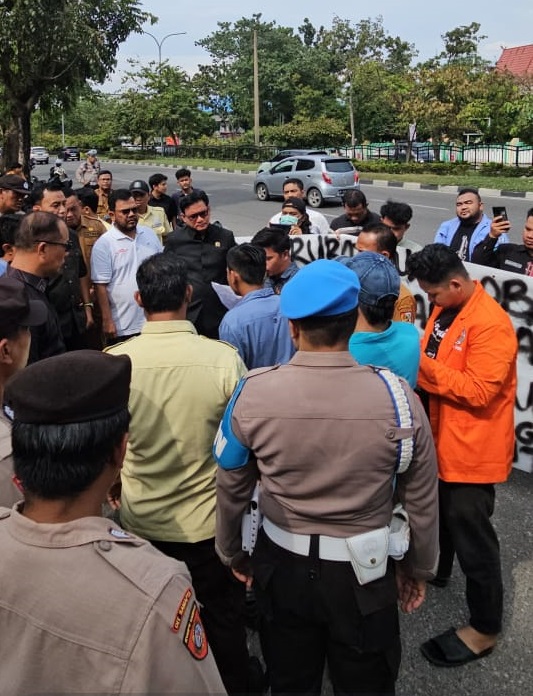 Forum Mahasiswa Geram! Desak Tutup Tempat Hiburan Malam Diduga Sarang Narkoba