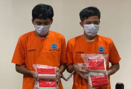 Dua Kurir Narkoba Jaringan Internasional Dibekuk BNNP Riau di Pekanbaru
