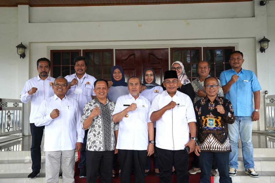 Jelang Pengukuhan, Kadin Riau Audiensi dengan Gubernur Syamsuar