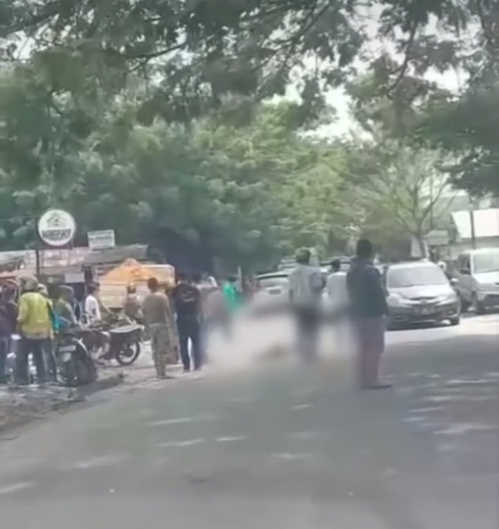 Warga Kampar Tewas Mengenaskan Ditabrak Truk di Jalan Melati Pekanbaru