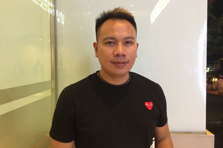 Vicky Berharap Polisi Segera Tangkap Pelaku Pembacokan Adiknya