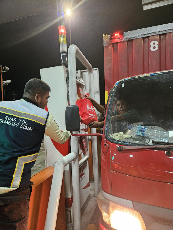 Petugas Tol Permai Kembali Gelar Operasi Microsleep Minimalisir Kecelakaan