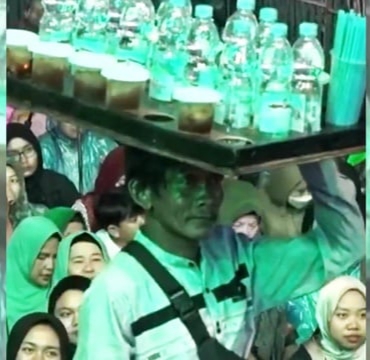 Olok-olok Gus Miftah pada Penjual Es Teh di Magelang Berakhir Minta Maaf