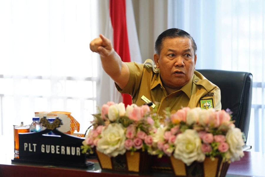 Plt Gubri SF Hariyanto Pastikan Penanganan Karhutla Riau Berjalan Optimal