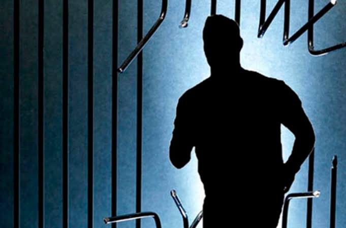 10 Tahanan Polsek Rumbai Kabur Dini Hari, 2 Berhasil Ditangkap 8 DPO