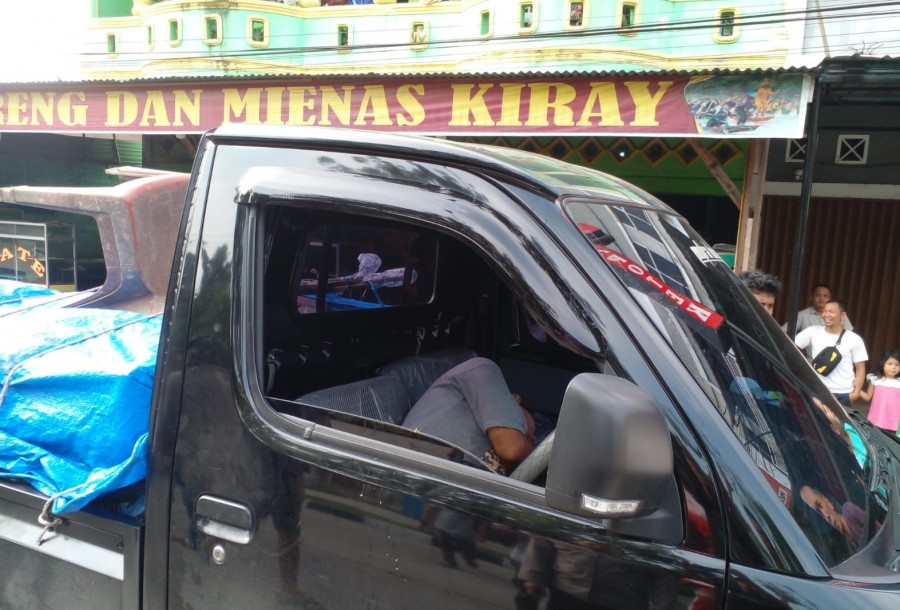 Misteri Pedagang Ikan Asin Tewas dalam Mobil: Raungan Mesin Jadi Petunjuk