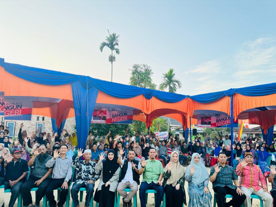 Kampanye di Kelurahan Air Hitam, Paslon AMAn Perkenalkan Aplikasi Aman Transportasi