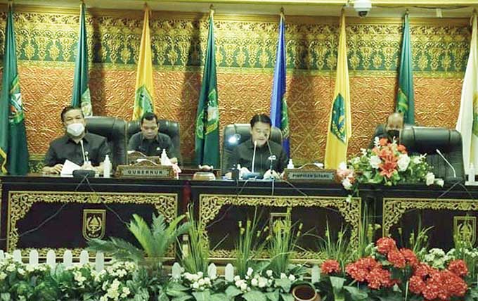 DPRD Riau Resmi Bentuk Pansus Ranperda Penyertaan Modal Jamkrida dan BRK