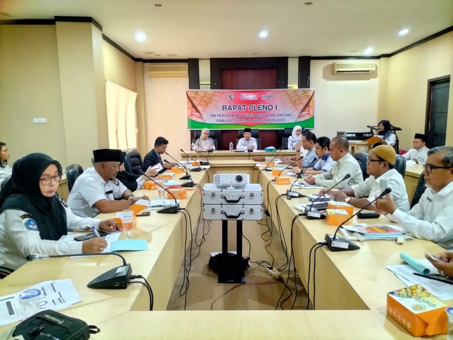 Pemkab Pelalawan dan OJK Gelar Rapat Pleno Pertama Tim TPAKD 2023