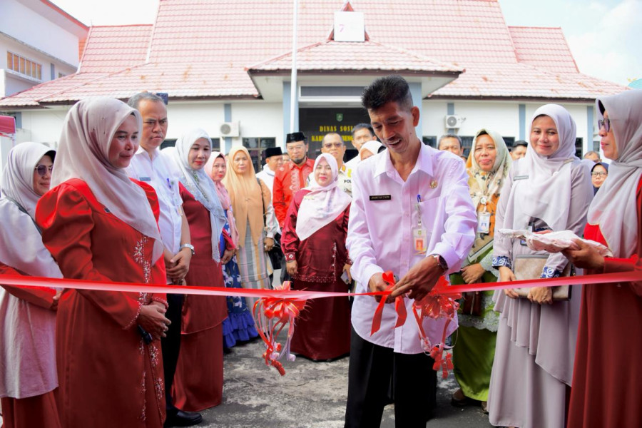 Ratusan Masyarakat Serbu Bazar Pakaian Layak Pakai Gratis Pemkab Bengkalis