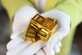 Harga Emas Antam Hari Ini Turun Rp1.000 per Gram