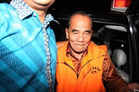 Jokowi Kurangkan Masa Tahanan Annas Maamun Satu Tahun