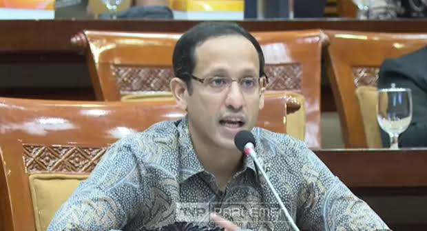Mendikbudristek Nadiem Makarim Pastikan Kenaikan UKT Batal
