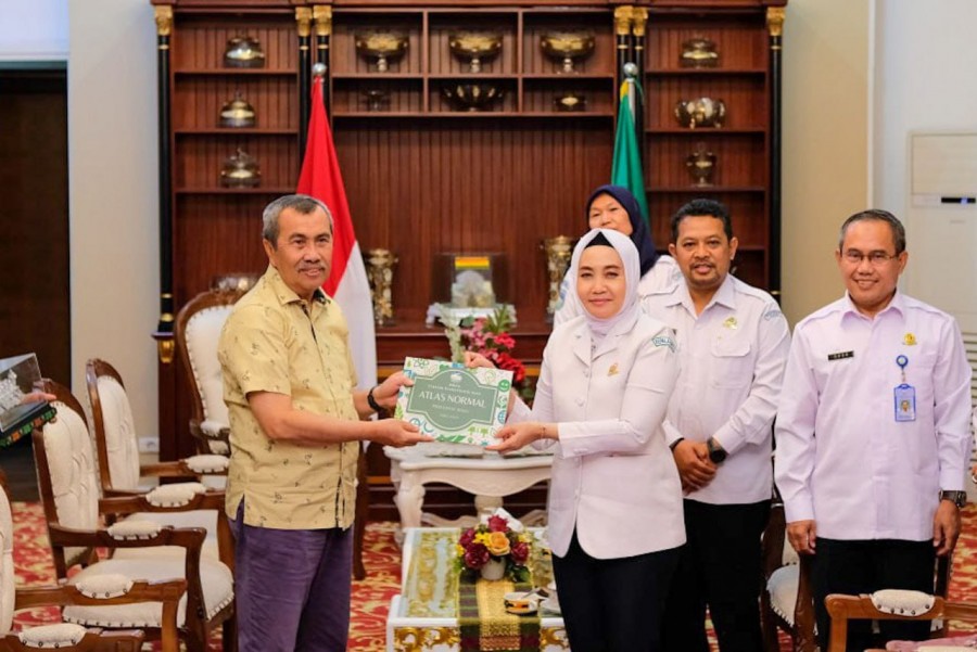 Gubri dan Kepala BMKG Pusat Bahas Kewaspadaan Musim Hujan dan Kemarau