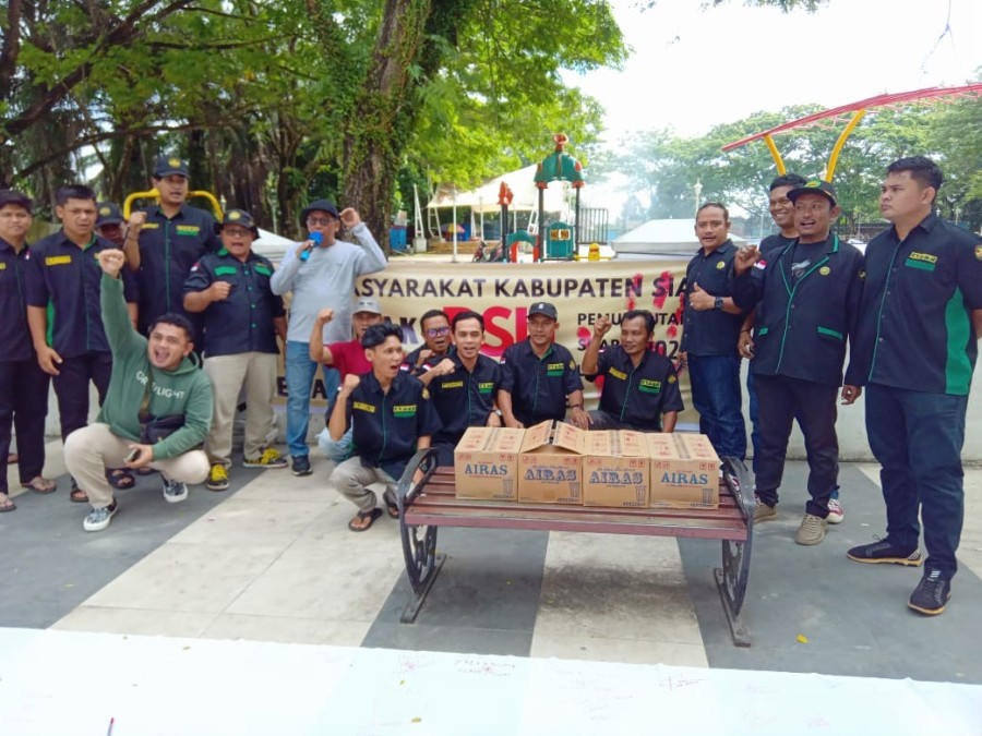 Rakyat Siak Gerah, Mereka Tanda Tangani Petisi Tolak PSU Jilid II Pilkada Siak