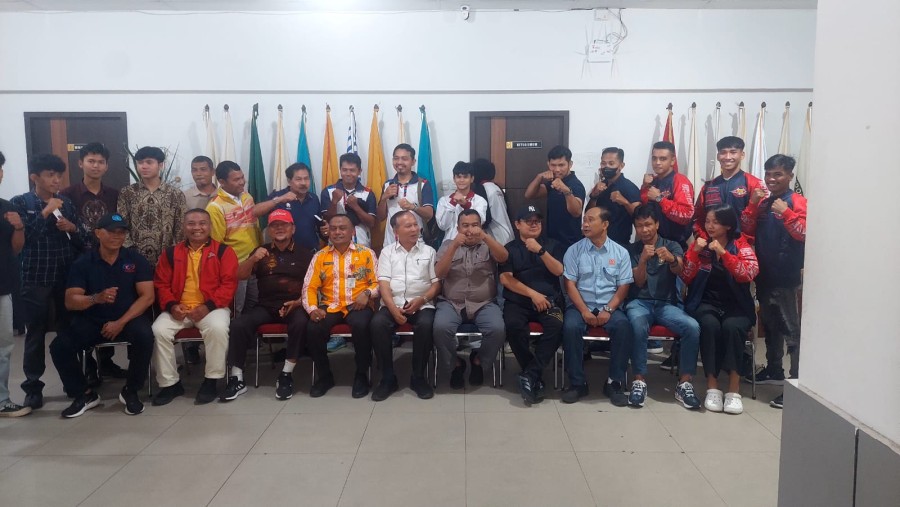 Empat Atlet Tarung Derajat Riau Dilepas KONI untuk PON Bela Diri di Kudus