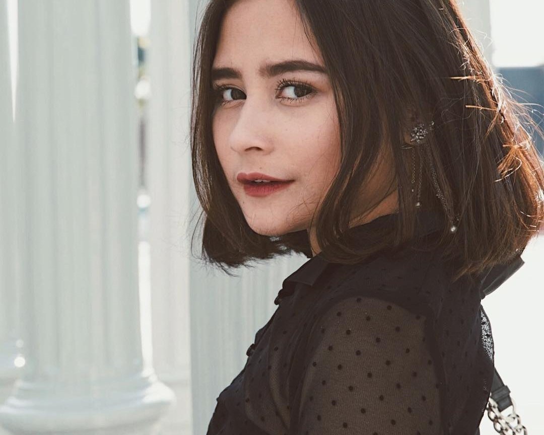 Prilly Latuconsina dapat Kejutan dari Sang Kekasih