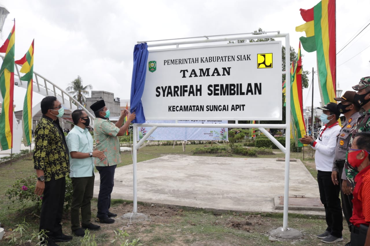 Bupati Siak Resmikan Taman Syarifah Sembilan