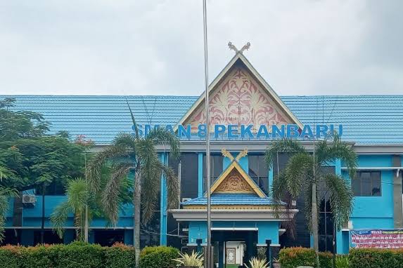 SMA Negeri 8 Pekanbaru Temukan 31 Diduga KK Bodong Saat PPDB
