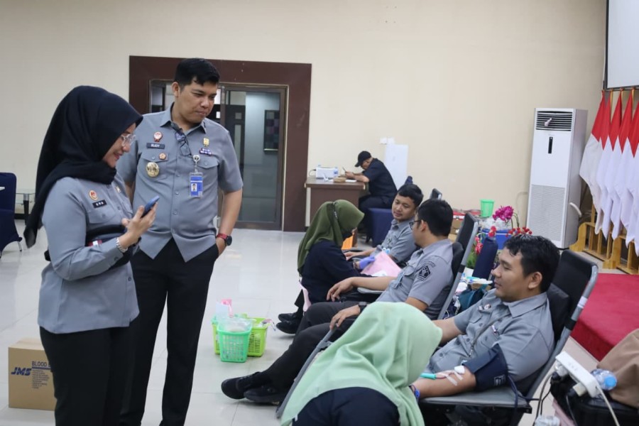 Peringati Hari Pengayoman, Kanwil Kemenkum Riau Gelar Donor Darah