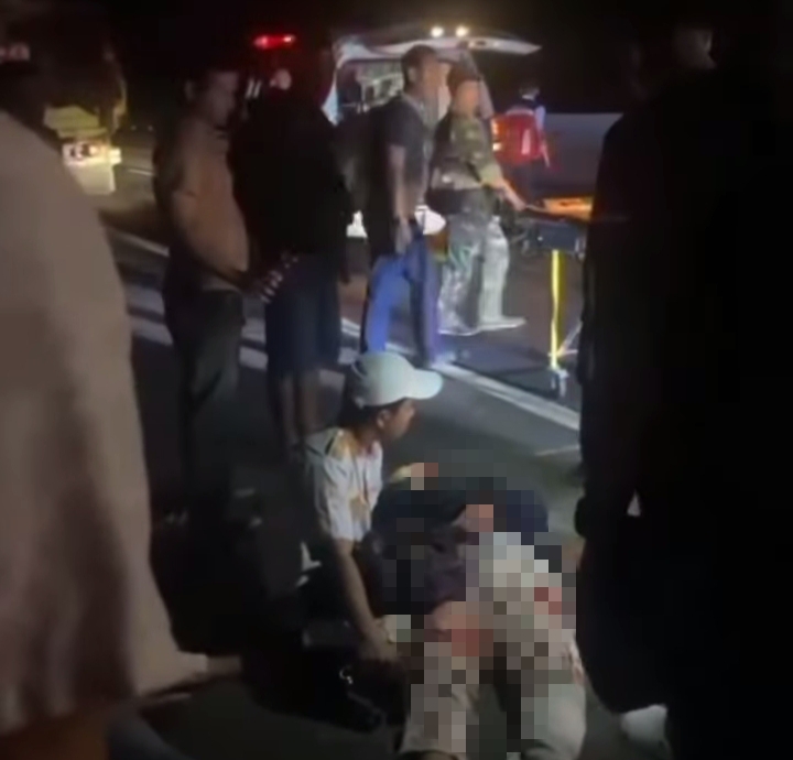 Begini Kronologi Bus Fajar Tabrak Truk di Tol Permai