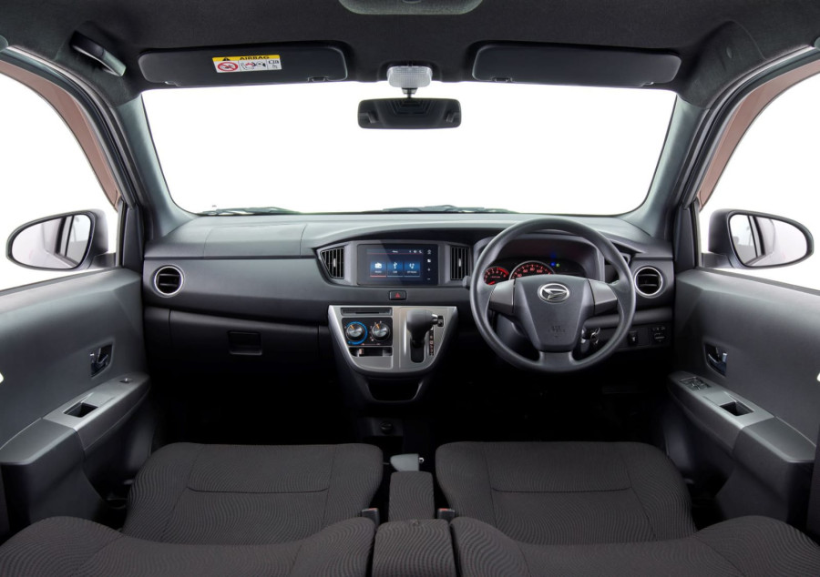 Daihatsu Sigra Jadi Mobil LCGC MPV Terfavorit Keluarga Indonesia