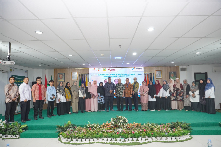 Fakultas MIPA Kesehatan UMRI Gelar Seminar Dan Lomba Poster Ilmiah SLTA Sederajat Se-Riau