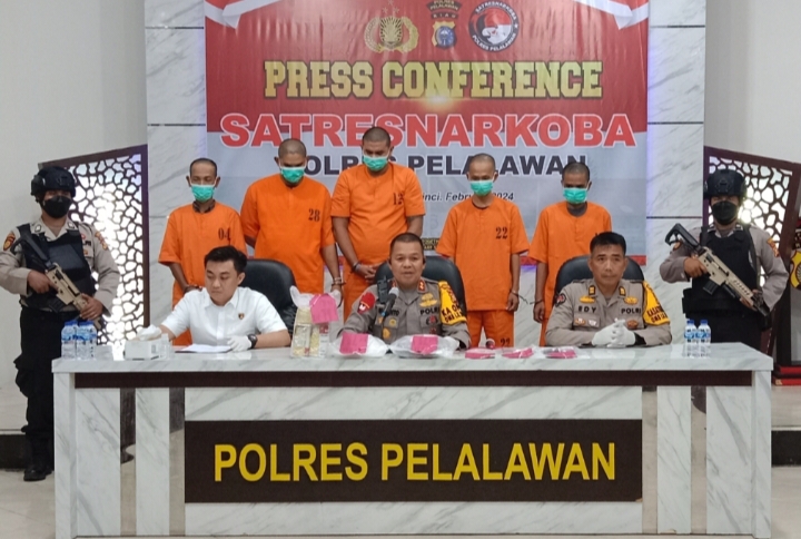 Satresnarkoba Polres Pelalawan Amankan 5 Kg Sabu