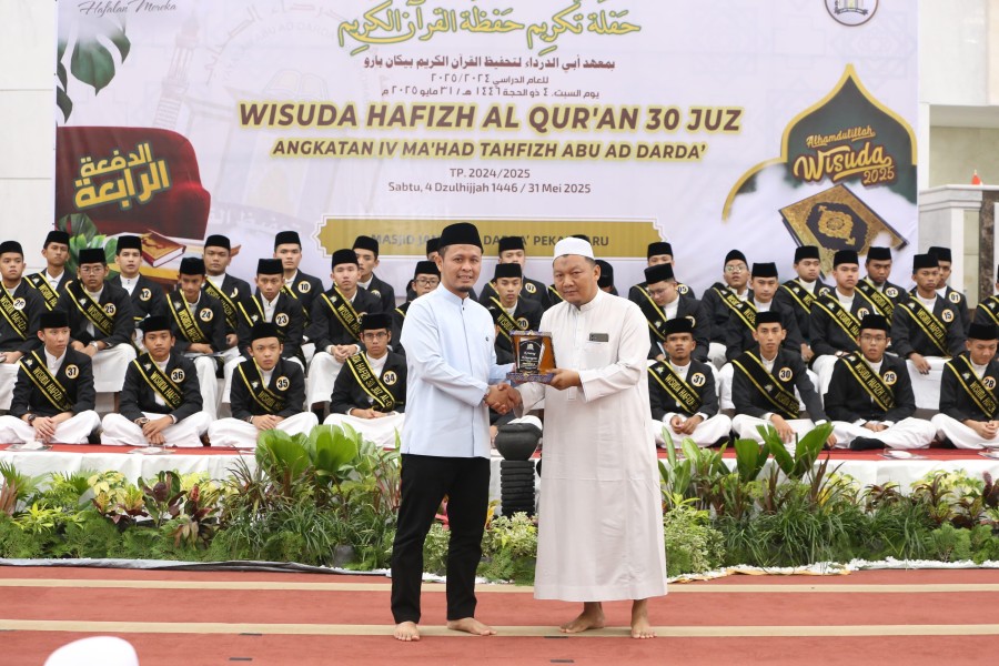 Wako Pekanbaru Siapkan Beasiswa Khusus bagi Penghafal Al-Quran