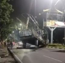 Pemko Pekanbaru Bongkar JPO Sudirman, Keropos dan Tak Lagi Aman