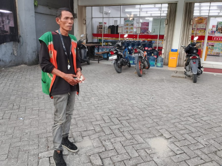 Jukir Masih Pungut Rp 2.000 untuk Motor Meski Tarif Parkir Sudah Turun