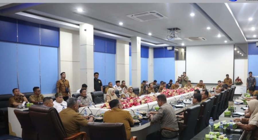 Bupati Pimpin Rapat Persiapan Kunjungan Kerja Kapolda Riau di Rohul