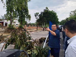 SF Hariyanto Hanya Bisa Urut Dada, Jalan yang Ia Bangun Diklaim Hasil Perencanaannya Orang Lain
