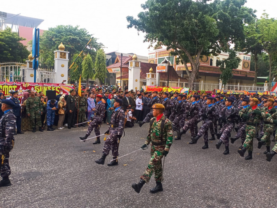 Saksikan Devile Pasukan, Ini Harapan Gubri di HUT ke 78  TNI