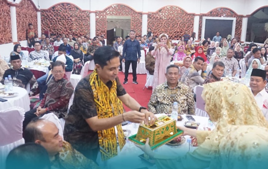 Suasana Haru Warnai Pisah Sambut Kapolres Rohul di Pendopo Rumah Dinas Bupati