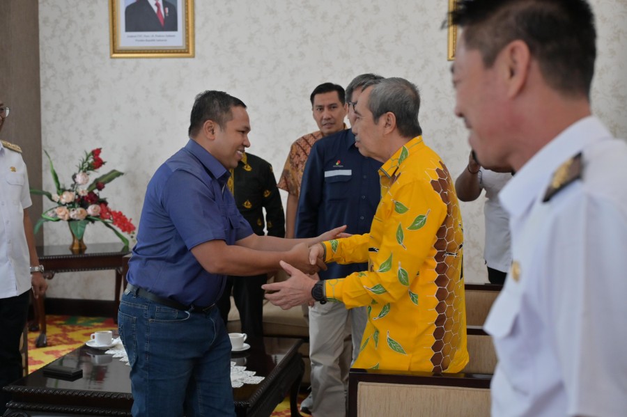 Syamsuar Ucapkan Selamat kepada Gubernur Riau Terpilih Abdul Wahid