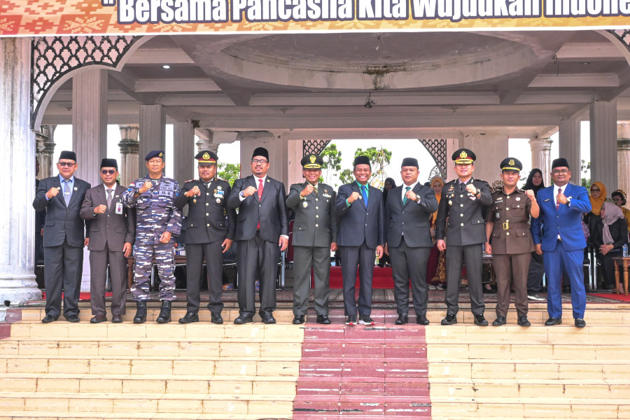 Peringati Hari Kesaktian Pancasila, Plt Bupati Rohil Sulaiman Pimpin Upacara Penuh Khidmat