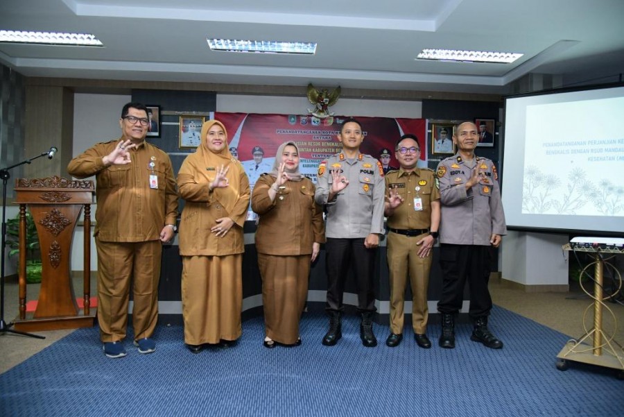 Bupati dan Kapolres Bengkalis Tanda Tangani Sinergi Pelayanan Publik