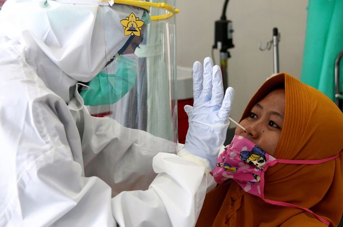 Beri Kemudahan, Pemprov Riau  Biayai PCR CJH