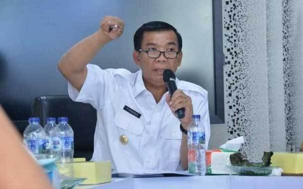 Alasan Firdaus Copot Sejumlah Lurah : Kita Tidak Butuh Pejabat Yang Tak Bisa Kerja Keras