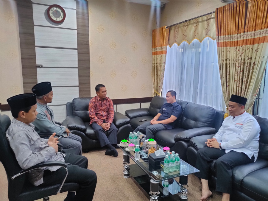 Minta Tunjuk Ajar Ulama, Bapaslon AMAN Sambangi MUI Kota Pekanbaru