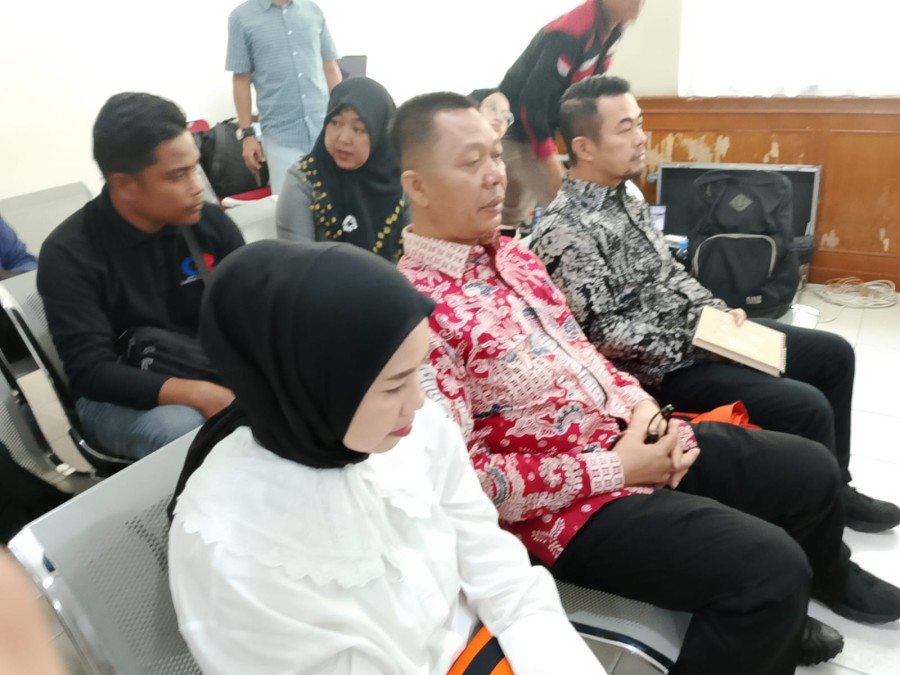 Indra Pomi Menangis di Sidang Dugaan Korupsi, Sejumlah Pejabat Pemko Pekanbaru jadi Saksi